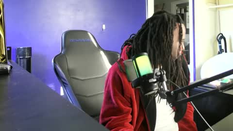 Snapshot of gottalovechocolatexxx chatting on October 1, 8:57 pm gottalovechocolatexxx online show from October 1, 8:57 pm