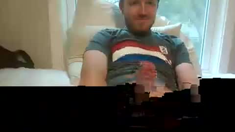 Snapshot of grad9003 chatting on October 7, 4:22 pm grad9003 online show from October 7, 4:22 pm