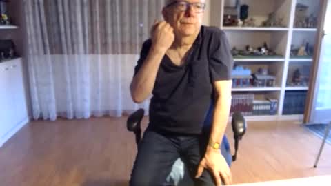 grandpach online show from May 26, 6:09 am