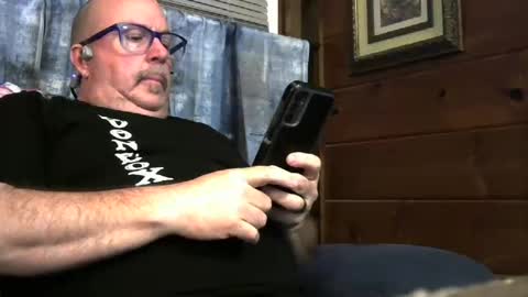 Snapshot of granitebuckeye1969 chatting on October 15, 11:12 pm granitebuckeye1969 online show from October 15, 11:12 pm