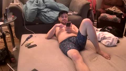 Get US to 1000 you wont be disapointed online show from April 28, 2:27 am