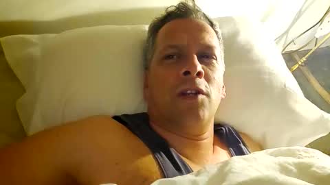 Snapshot of grattitude chatting on October 9, 1:27 pm grattitude online show from October 9, 1:27 pm