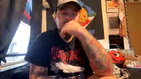 graveyardblunts66 online show from November 19, 7:36 pm