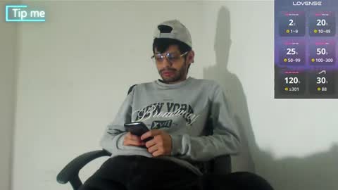 Gray online show from June 25, 5:12 am