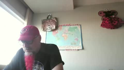 Snapshot of gregrev chatting on October 14, 11:34 pm gregrev online show from October 14, 11:34 pm