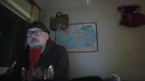 Snapshot of gregrev chatting on October 9, 2:27 am gregrev online show from October 9, 2:27 am