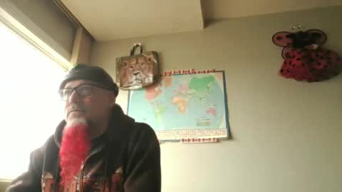 Snapshot of gregrev chatting on October 4, 11:20 pm gregrev online show from October 4, 11:20 pm