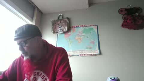 Snapshot of gregrev chatting on October 1, 11:41 pm gregrev online show from October 1, 11:41 pm