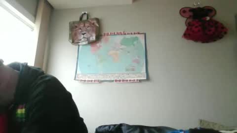 Snapshot of gregrev chatting on September 30, 11:41 pm gregrev online show from September 30, 11:41 pm