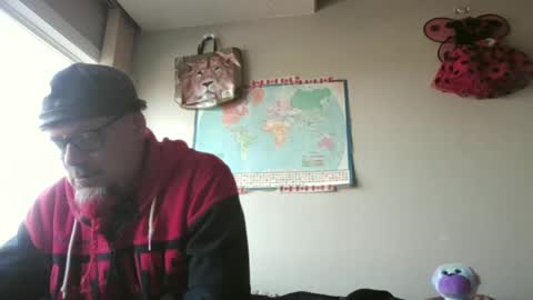Snapshot of gregrev chatting on October 5, 11:31 pm gregrev online show from October 5, 11:31 pm