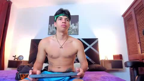 Benjamin online show from April 21, 12:33 pm