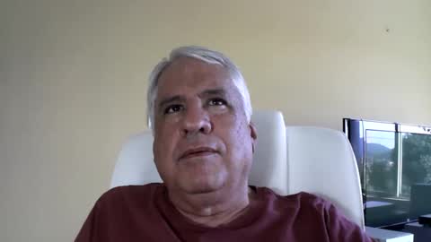 grisa01 online show from April 28, 12:32 pm