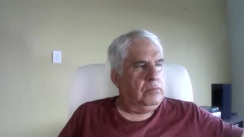 grisa01 online show from December 18, 7:10 pm