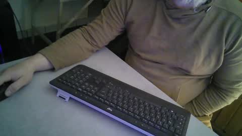 Grooce online show from February 3, 8:02 am