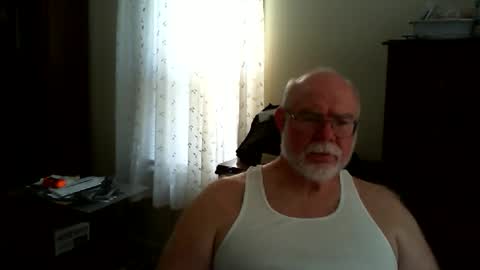 Gary online show from May 1, 1:36 pm
