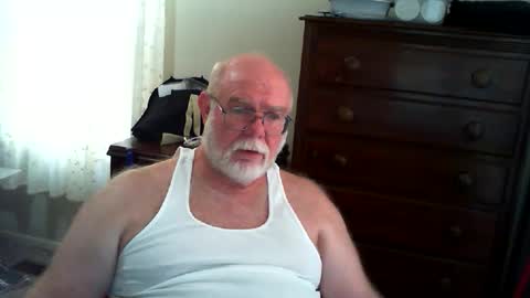 Gary online show from April 24, 10:45 pm