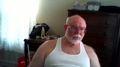 Gary online show from May 4, 1:35 pm