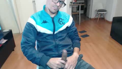 guachin_new online show from May 25, 8:48 pm