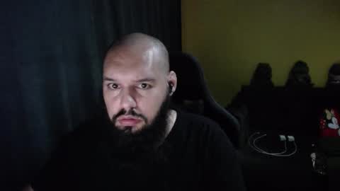 Snapshot of guessswho24 chatting on October 17, 1:09 am Ayan online show from October 17, 1:09 am