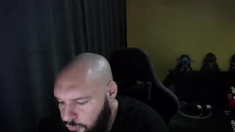 Snapshot of guessswho24 chatting on October 14, 12:17 am Ayan online show from October 14, 12:17 am