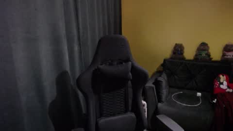 Snapshot of guessswho24 chatting on October 31, 1:40 am Ayan online show from October 31, 1:40 am