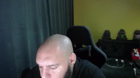 Snapshot of guessswho24 chatting on October 15, 12:18 am Ayan online show from October 15, 12:18 am