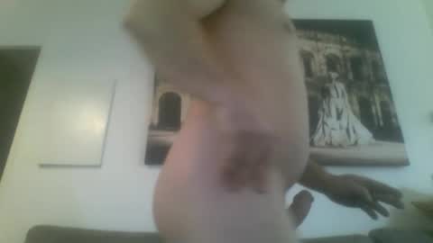 guigui12520 online show from February 14, 1:28 pm