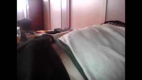 guizmeau72 online show from November 10, 2:33 pm