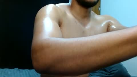 holl latino online show from November 13, 3:44 am