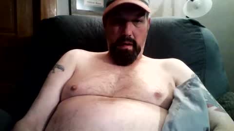 Snapshot of guy4fun8 chatting on December 13, 7:59 am guy4fun8 online show from December 13, 7:59 am
