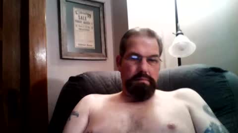 Snapshot of guy4fun8 chatting on December 30, 11:28 pm guy4fun8 online show from December 30, 11:28 pm