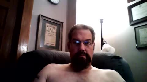 Snapshot of guy4fun8 chatting on January 19, 6:42 am guy4fun8 online show from January 19, 6:42 am