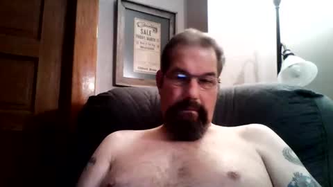 Snapshot of guy4fun8 chatting on January 20, 5:15 am guy4fun8 online show from January 20, 5:15 am