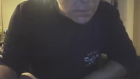 guy8inches4u online show from November 8, 8:23 pm