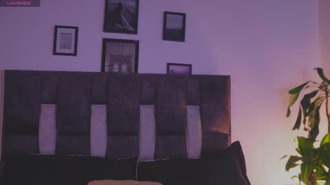 Gabriel online show from April 2, 6:10 am