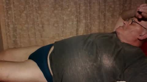 Snapshot of guyboy73 chatting on September 11, 2:54 am guyboy73 online show from September 11, 2:54 am