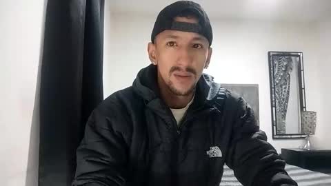 karim online show from March 8, 1:26 pm