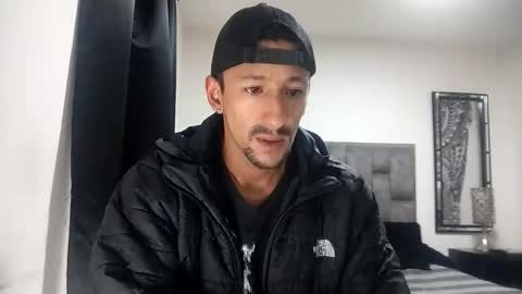 karim online show from April 6, 4:57 am