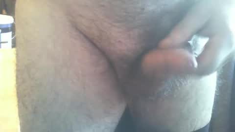 Snapshot of guypillard chatting on December 10, 1:22 pm guypillard online show from December 10, 1:22 pm