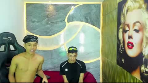 guys_hard_cock online show from April 6, 4:46 am