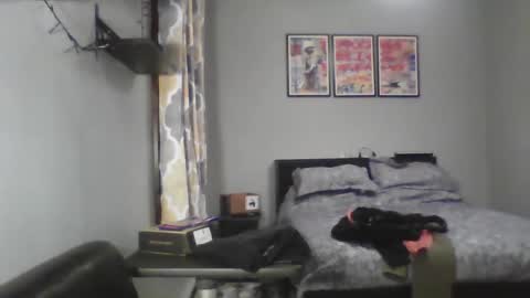 guywithaplan83 online show from February 5, 2:51 am