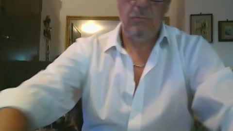 gyrdy online show from November 16, 3:14 pm