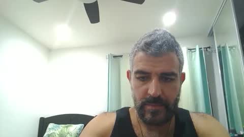 Snapshot of h0nest84 chatting on November 2, 4:28 am h0nest84 online show from November 2, 4:28 am