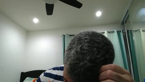 Snapshot of h0nest84 chatting on March 4, 6:15 am h0nest84 online show from March 4, 6:15 am