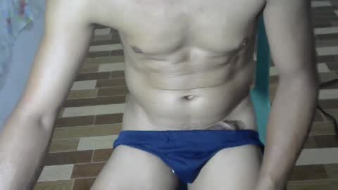 Snapshot of h0t2xh0ry chatting on January 8, 1:00 am Rue online show from January 8, 1:00 am