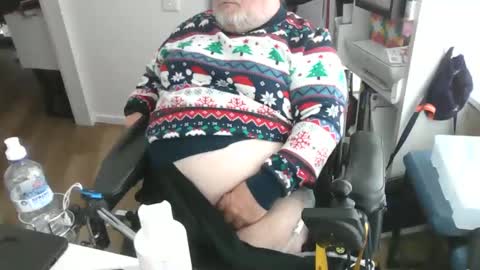 Snapshot of h20976 chatting on December 7, 4:09 am h20976 online show from December 7, 4:09 am