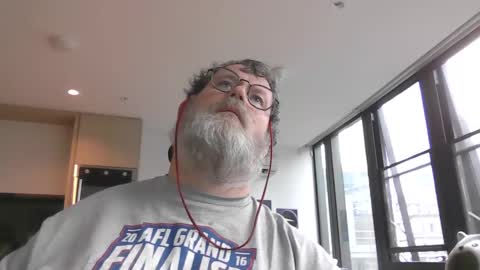 Snapshot of h20976 chatting on January 5, 4:04 am h20976 online show from January 5, 4:04 am