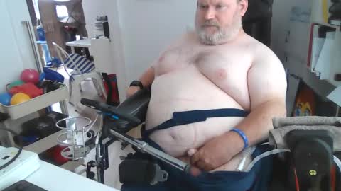 Snapshot of h20976 chatting on February 4, 5:21 am h20976 online show from February 4, 5:21 am