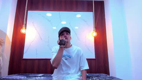 Hadrian Torres online show from March 16, 12:53 pm