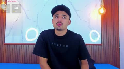 Hadrian Torres online show from March 31, 1:02 pm